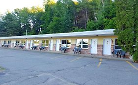 Stucco Lodge